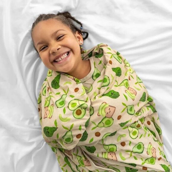 NWT Little Sleepies Avocado Toast Large Bamboo Cloud Blanket - Picture 1 of 5
